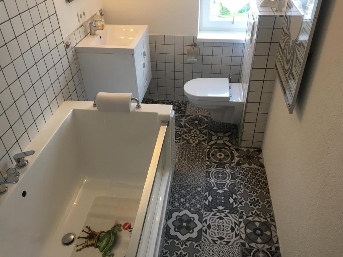 Ferienwohnung Kleiner Kalle Melsungen Ngoại thất bức ảnh